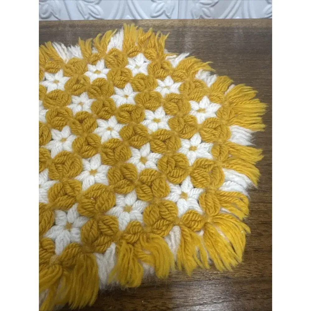 VTG 70’s Crocheted Reversible Hot Pad Trivet